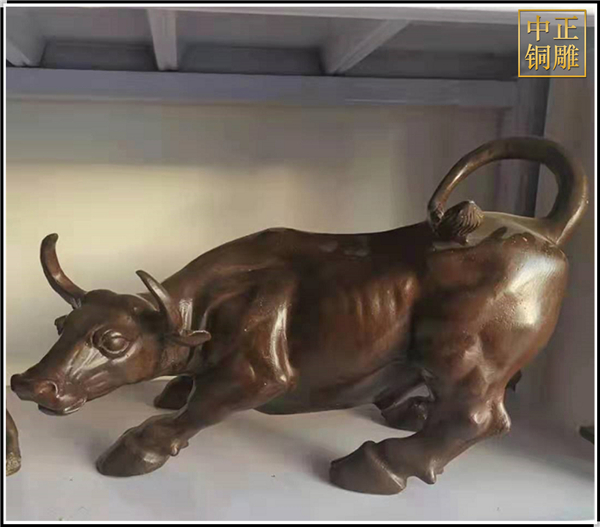 純銅牛雕塑