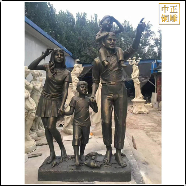 城市商場人物雕塑.jpg 城市商場人物雕塑.jpg