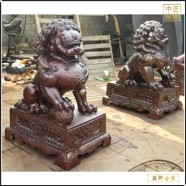 故宮爬獅動(dòng)物雕塑