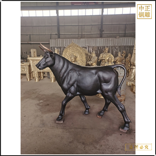 大型五米銅牛雕塑