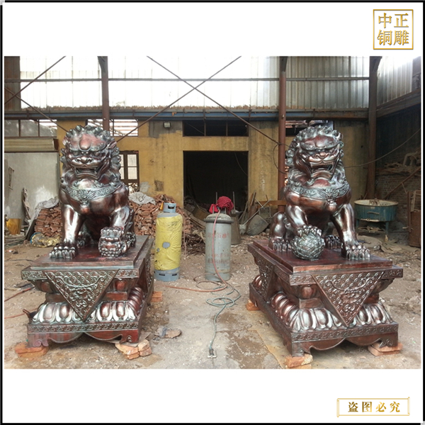 2.6米公司銅獅子制作.jpg