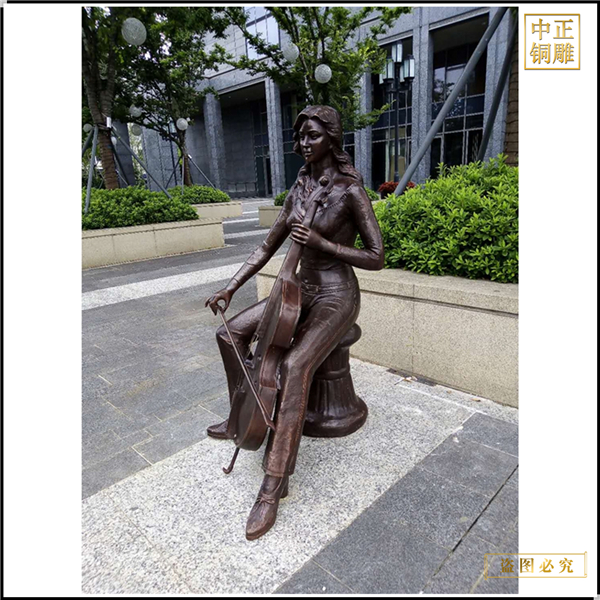 美女拉大提琴雕塑鑄造