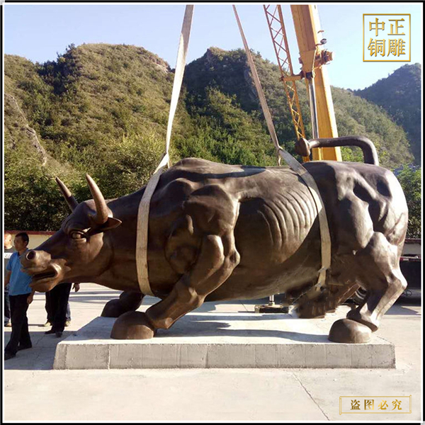 大號商業街步行街銅牛雕塑.jpg 大號商業街步行街銅牛雕塑.jpg