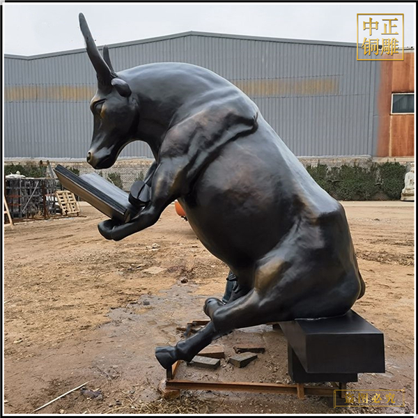 銅牛雕塑.jpg