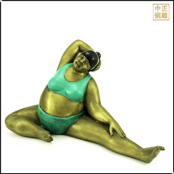 大型廣場(chǎng)練瑜伽人物景觀雕塑